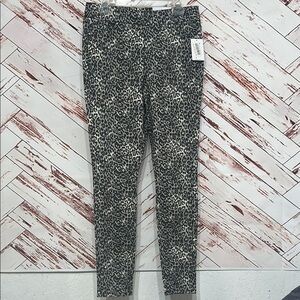 NWT Westbound animal print jeans